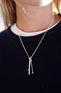 Picture of Ski Necklace